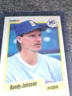 Fleer 1990 Seattle Mariners Baseball Card ****Multiple Errors***